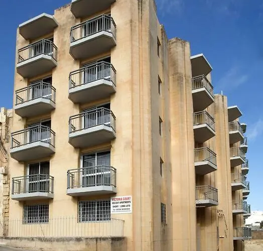 2 Bedrm Seaview Balluta Bay * Sliema